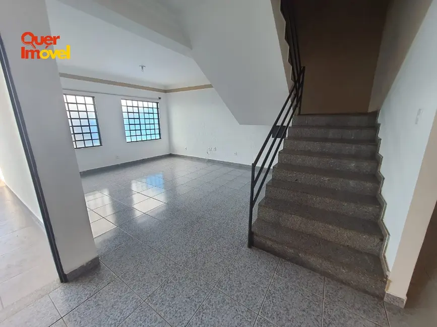 Foto 4 de Casa com 5 quartos à venda, 250m2 em Residencial e Comercial Palmares, Ribeirao Preto - SP