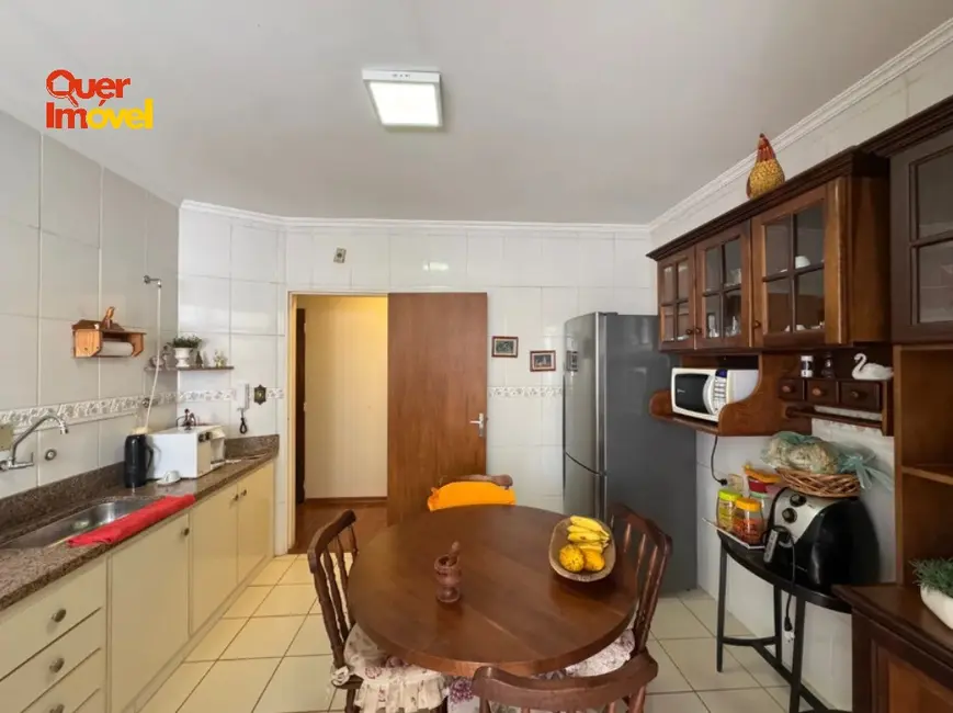 Apartamento com 2 quartos à venda, 77m2 em Jardim Irajá, Ribeirao Preto - SP - imagem 5 Foto 5 de Apartamento com 2 quartos à venda, 77m2 em Jardim Irajá, Ribeirao Preto - SP