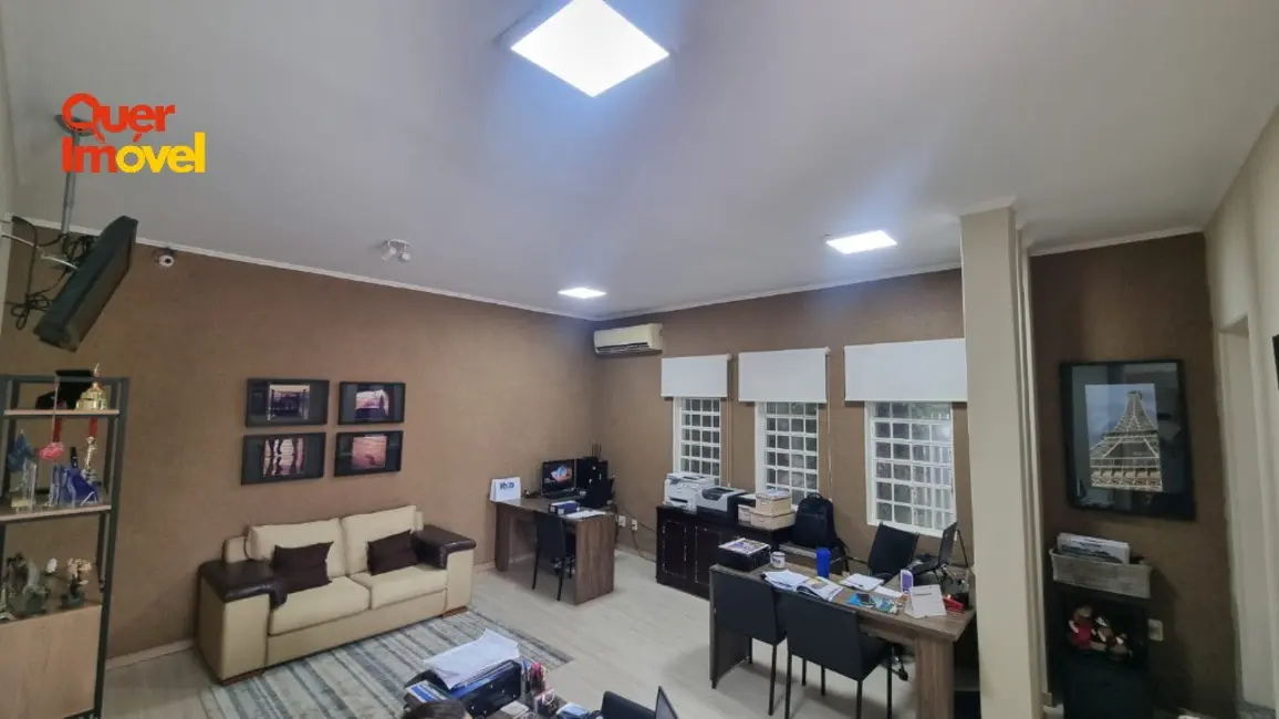 Casa com 4 quartos à venda, 450m2 em Ribeirânia, Ribeirao Preto - SP - imagem 4 Foto 4 de Casa com 4 quartos à venda, 450m2 em Ribeirânia, Ribeirao Preto - SP