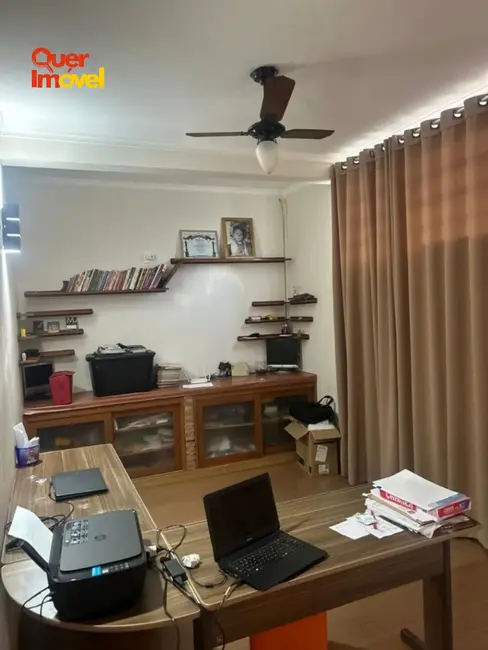 Casa com 3 quartos à venda e para alugar, 282m2 em City Ribeirão, Ribeirao Preto - SP - imagem 5 Foto 5 de Casa com 3 quartos à venda e para alugar, 282m2 em City Ribeirão, Ribeirao Preto - SP