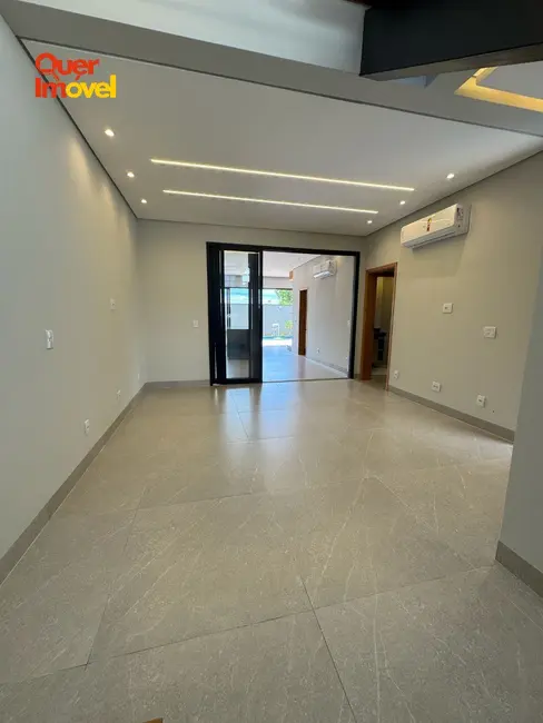 Foto 3 de Casa de Condomínio com 4 quartos à venda, 193m2 em Jardim Cybelli, Ribeirao Preto - SP