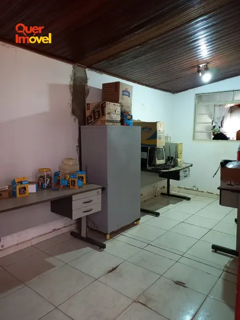 Casa com 3 quartos à venda, 290m2 em Parque Residencial Cândido Portinari, Ribeirao Preto - SP - imagem 4 Foto 4 de Casa com 3 quartos à venda, 290m2 em Parque Residencial Cândido Portinari, Ribeirao Preto - SP