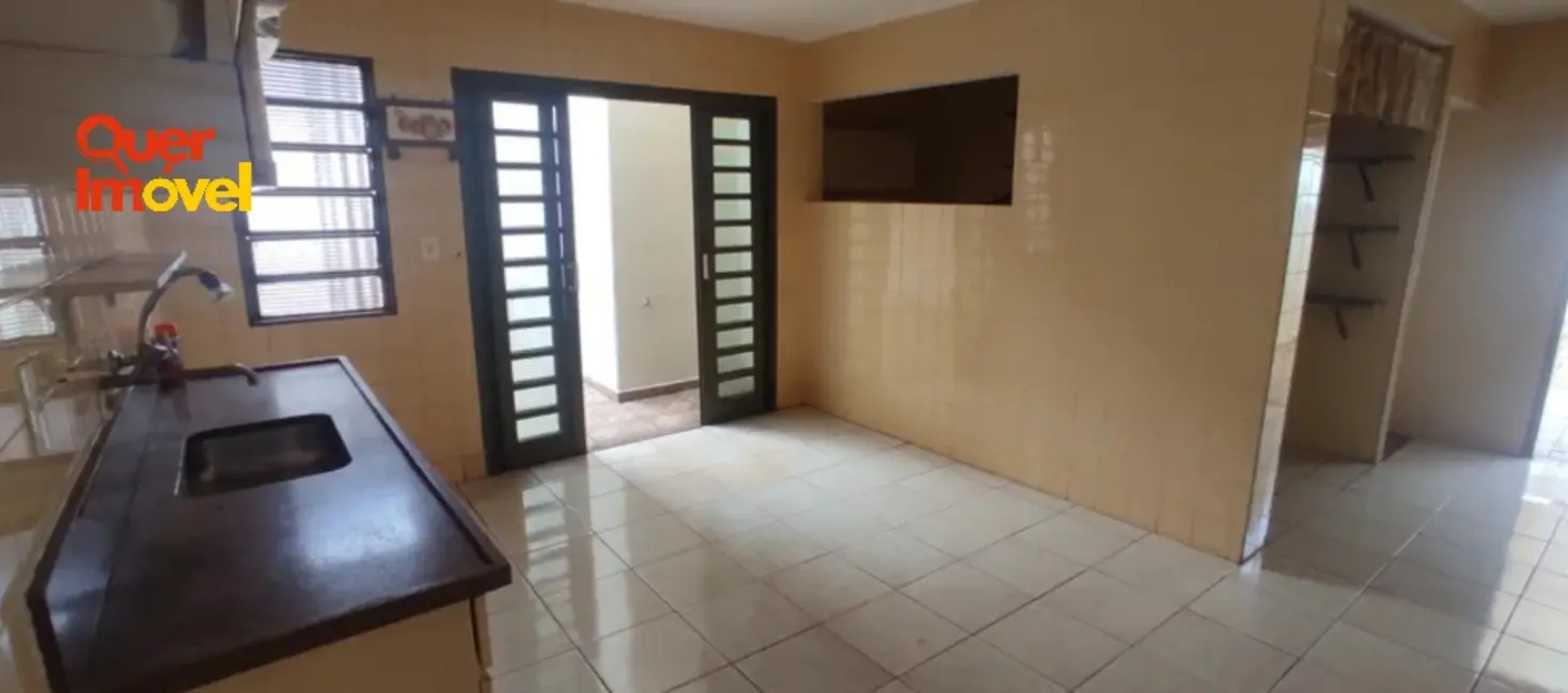Casa com 3 quartos à venda, 172m2 em Independência, Ribeirao Preto - SP - imagem 6 Foto 6 de Casa com 3 quartos à venda, 172m2 em Independência, Ribeirao Preto - SP