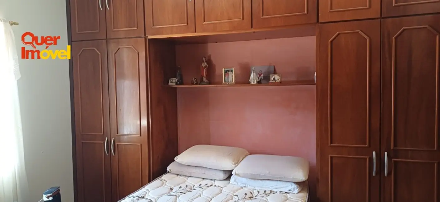 Casa com 3 quartos à venda, 220m2 em Parque Residencial Lagoinha, Ribeirao Preto - SP - imagem 6 Foto 6 de Casa com 3 quartos à venda, 220m2 em Parque Residencial Lagoinha, Ribeirao Preto - SP