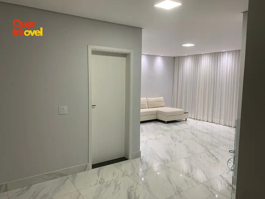Casa de Condomínio com 3 quartos à venda, 207m2 em Ribeirao Preto - SP - imagem 4 Foto 4 de Casa de Condomínio com 3 quartos à venda, 207m2 em Ribeirao Preto - SP