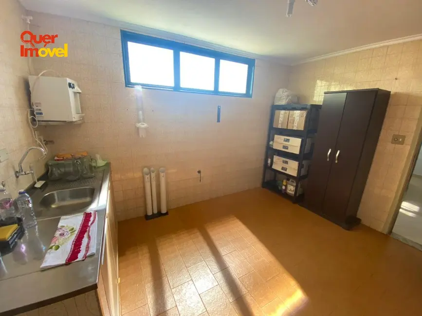 Casa com 4 quartos à venda e para alugar, 220m2 em Campos Elíseos, Ribeirao Preto - SP - imagem 6 Foto 6 de Casa com 4 quartos à venda e para alugar, 220m2 em Campos Elíseos, Ribeirao Preto - SP