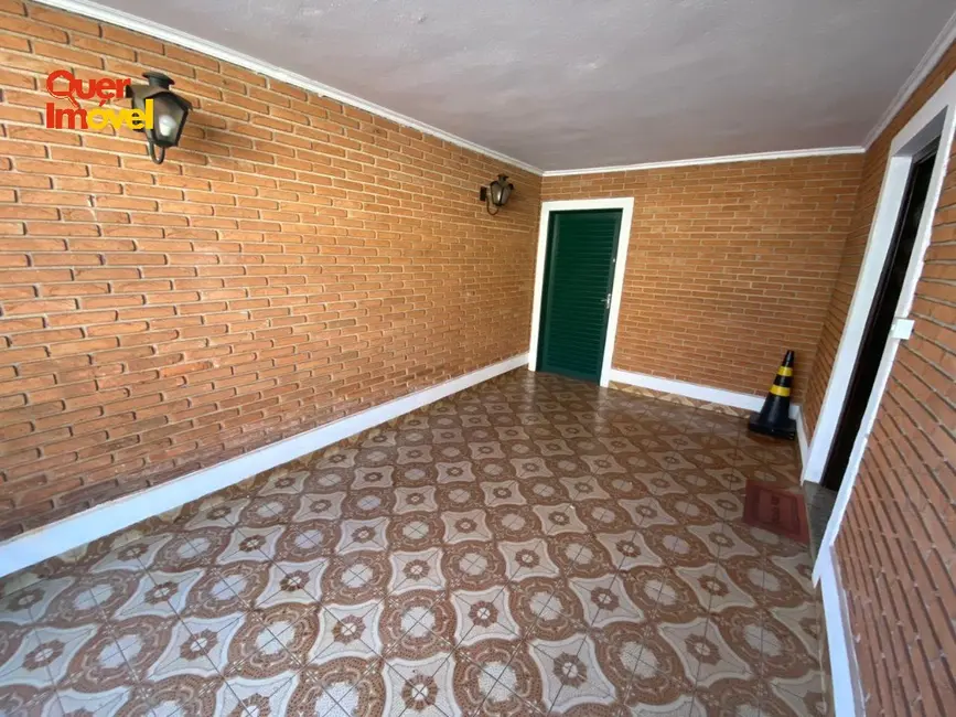 Casa com 4 quartos à venda e para alugar, 220m2 em Campos Elíseos, Ribeirao Preto - SP - imagem 5 Foto 5 de Casa com 4 quartos à venda e para alugar, 220m2 em Campos Elíseos, Ribeirao Preto - SP