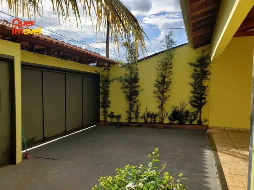 Foto 2 de Casa com 3 quartos à venda, 226m2 em Parque Residencial Cândido Portinari, Ribeirao Preto - SP