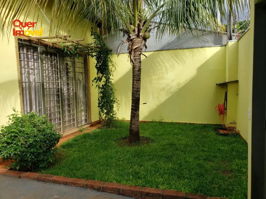 Foto 3 de Casa com 3 quartos à venda, 226m2 em Parque Residencial Cândido Portinari, Ribeirao Preto - SP