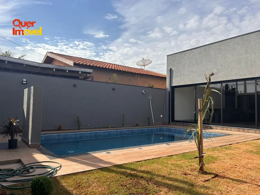 Foto 2 de Casa com 3 quartos à venda, 190m2 em Parque Residencial Cândido Portinari, Ribeirao Preto - SP
