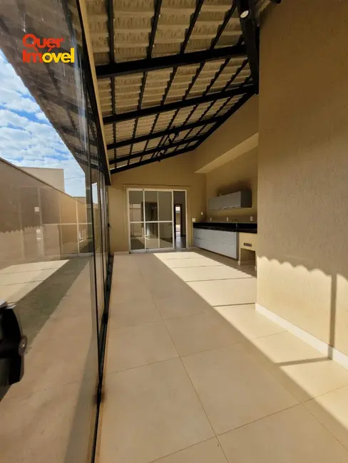 Foto 4 de Casa de Condomínio com 3 quartos à venda e para alugar, 156m2 em Cravinhos - SP