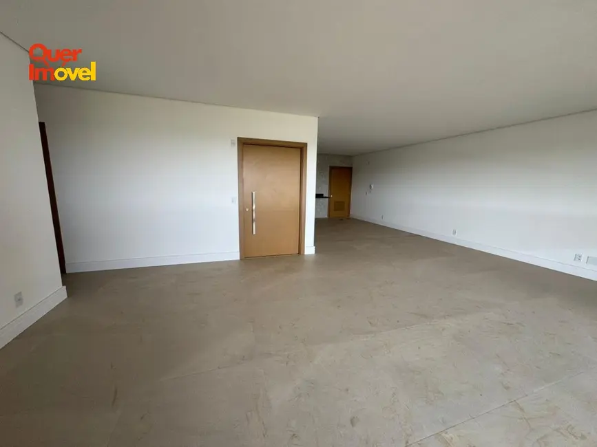 Apartamento com 3 quartos à venda, 227m2 em Ribeirao Preto - SP - imagem 2 Foto 2 de Apartamento com 3 quartos à venda, 227m2 em Ribeirao Preto - SP