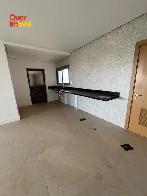 Apartamento com 3 quartos à venda, 227m2 em Ribeirao Preto - SP - imagem 3 Foto 3 de Apartamento com 3 quartos à venda, 227m2 em Ribeirao Preto - SP