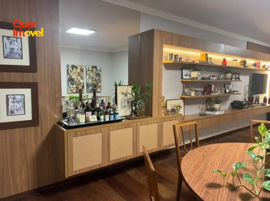 Apartamento com 3 quartos à venda, 156m2 em Centro, Ribeirao Preto - SP - imagem 2 Foto 2 de Apartamento com 3 quartos à venda, 156m2 em Centro, Ribeirao Preto - SP