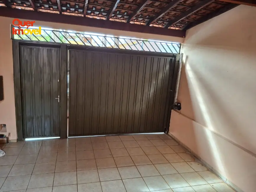 Foto 2 de Casa com 3 quartos à venda, 130m2 em Vila Virgínia, Ribeirao Preto - SP