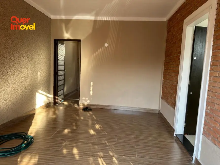 Foto 1 de Casa com 3 quartos à venda e para alugar, 112m2 em Vila Tibério, Ribeirao Preto - SP