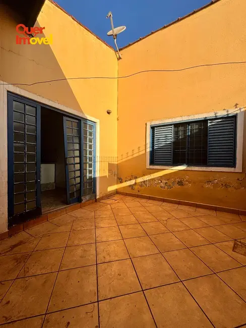 Casa com 2 quartos à venda, 80m2 em Jardim Diva Tarlá de Carvalho, Ribeirao Preto - SP - imagem 9 Foto 9 de Casa com 2 quartos à venda, 80m2 em Jardim Diva Tarlá de Carvalho, Ribeirao Preto - SP