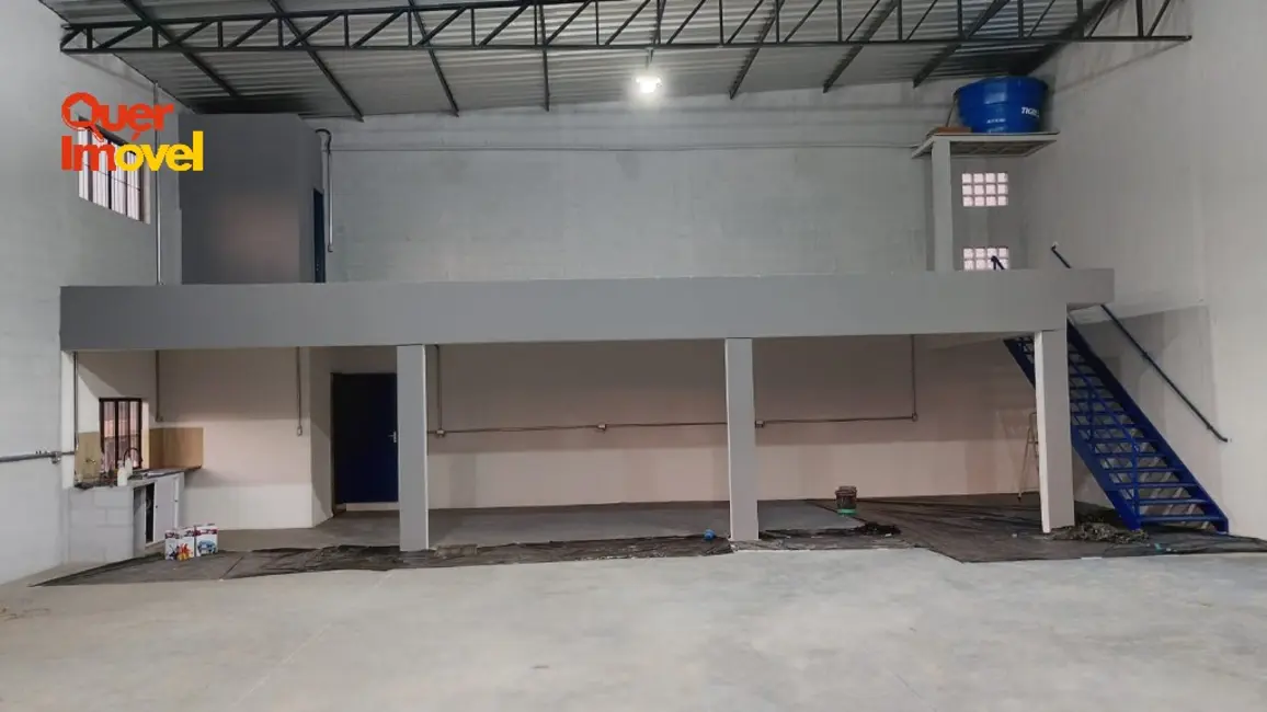 Armazém / Galpão para alugar, 330m2 em Ribeirao Preto - SP - imagem 5 Foto 5 de Armazém / Galpão para alugar, 330m2 em Ribeirao Preto - SP