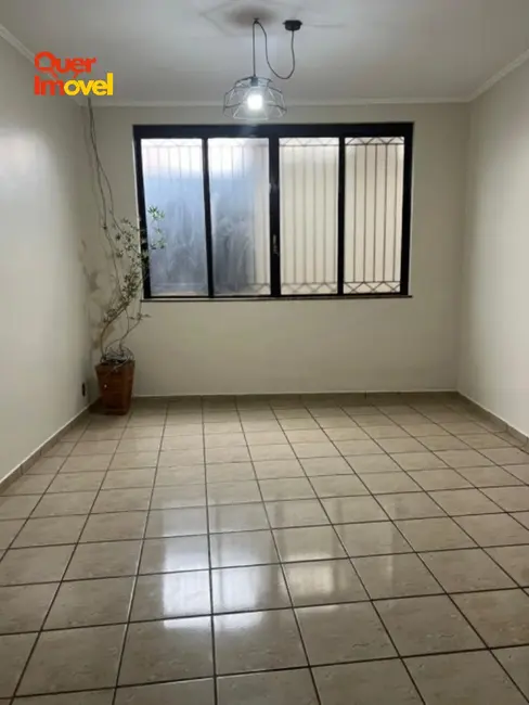 Casa com 3 quartos à venda e para alugar, 295m2 em Parque Residencial Cidade Universitária, Ribeirao Preto - SP - imagem 6 Foto 6 de Casa com 3 quartos à venda e para alugar, 295m2 em Parque Residencial Cidade Universitária, Ribeirao Preto - SP