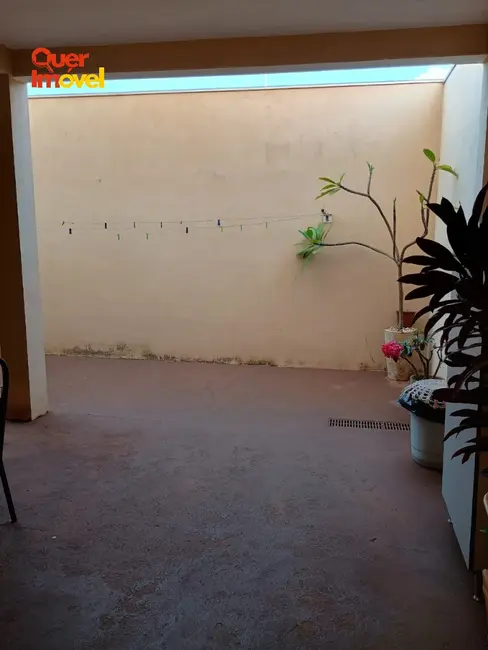 Casa com 3 quartos à venda, 130m2 em Residencial Parque dos Servidores, Ribeirao Preto - SP - imagem 8 Foto 8 de Casa com 3 quartos à venda, 130m2 em Residencial Parque dos Servidores, Ribeirao Preto - SP