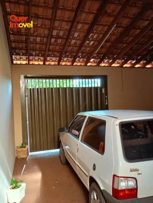 Casa com 3 quartos à venda, 130m2 em Residencial Parque dos Servidores, Ribeirao Preto - SP - imagem 2 Foto 2 de Casa com 3 quartos à venda, 130m2 em Residencial Parque dos Servidores, Ribeirao Preto - SP