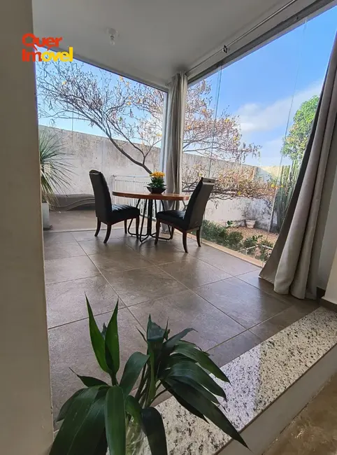 Foto 7 de Casa com 3 quartos à venda, 318m2 em Parque Residencial Cidade Universitária, Ribeirao Preto - SP