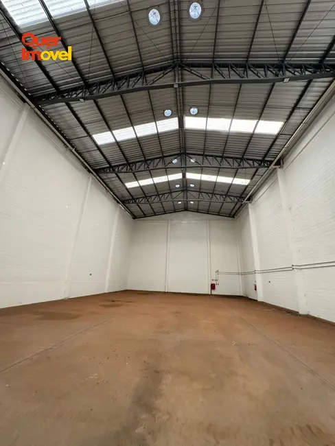 Armazém / Galpão para alugar, 1240m2 em Recreio Anhangüera, Ribeirao Preto - SP - imagem 5 Foto 5 de Armazém / Galpão para alugar, 1240m2 em Recreio Anhangüera, Ribeirao Preto - SP