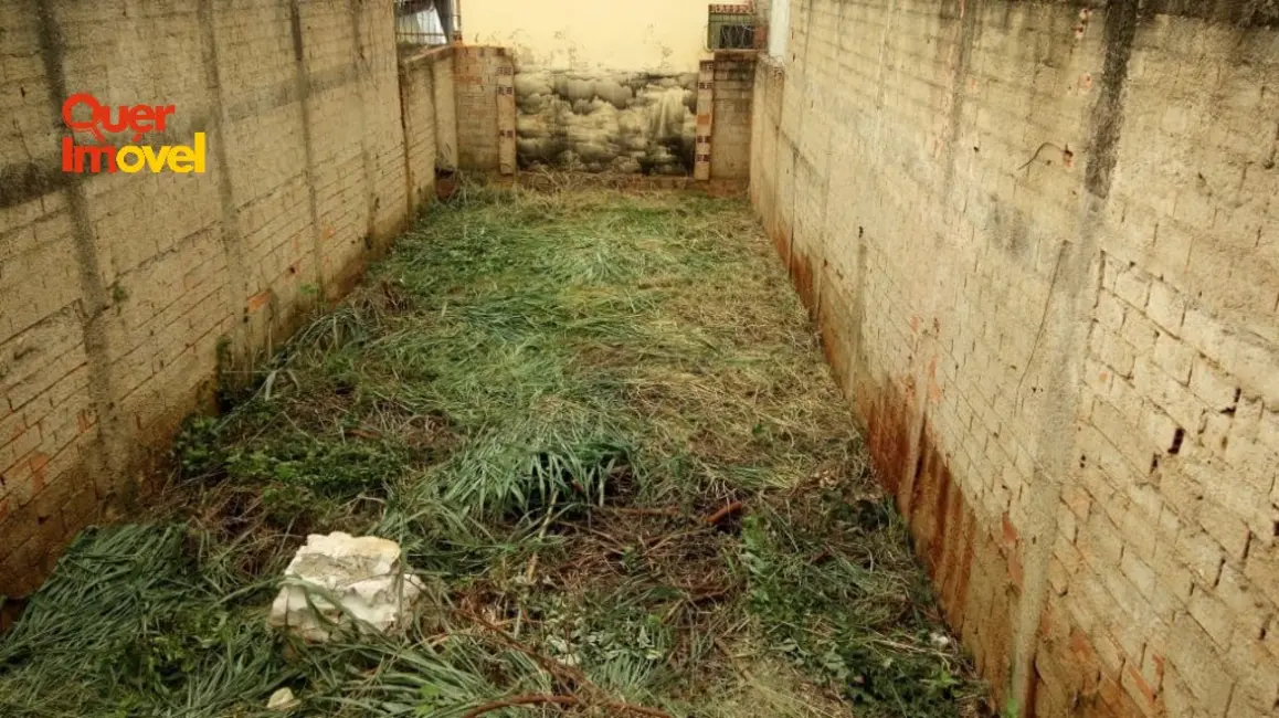 Foto 1 de Terreno / Lote à venda, 136m2 em Jardim Anhangüera, Ribeirao Preto - SP