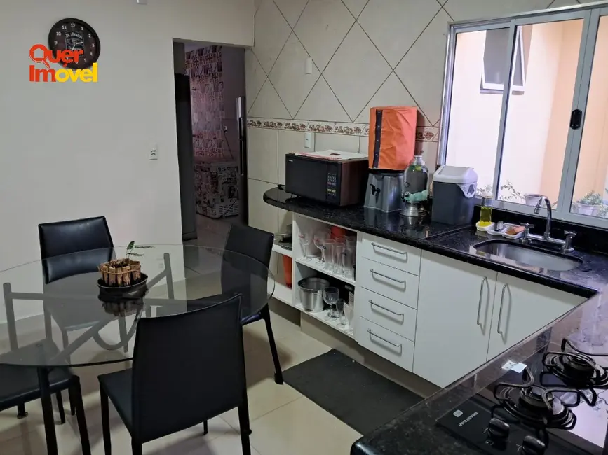 Casa com 2 quartos à venda e para alugar, 140m2 em Santa Cruz do José Jacques, Ribeirao Preto - SP - imagem 2 Foto 2 de Casa com 2 quartos à venda e para alugar, 140m2 em Santa Cruz do José Jacques, Ribeirao Preto - SP