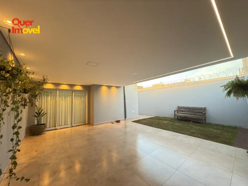 Foto 2 de Casa com 2 quartos à venda, 110m2 em Ribeirao Preto - SP