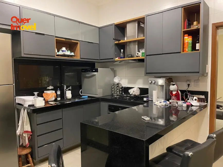 Casa de Condomínio com 3 quartos para alugar, 150m2 em Ribeirao Preto - SP - imagem 3 Foto 3 de Casa de Condomínio com 3 quartos para alugar, 150m2 em Ribeirao Preto - SP