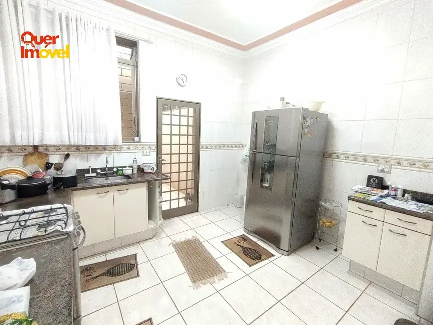 Casa com 3 quartos à venda, 237m2 em Planalto Verde, Ribeirao Preto - SP - imagem 4 Foto 4 de Casa com 3 quartos à venda, 237m2 em Planalto Verde, Ribeirao Preto - SP