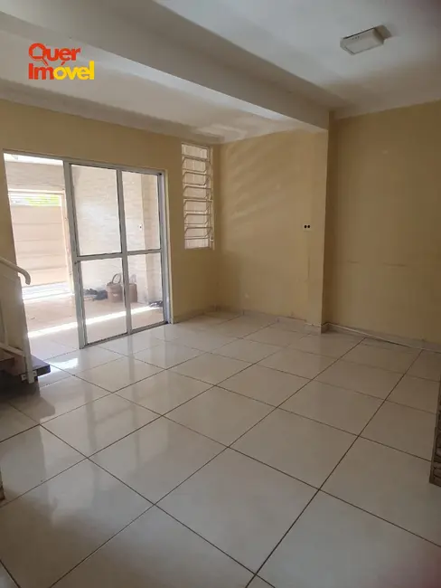 Casa com 3 quartos à venda, 120m2 em Ipiranga, Ribeirao Preto - SP - imagem 4 Foto 4 de Casa com 3 quartos à venda, 120m2 em Ipiranga, Ribeirao Preto - SP
