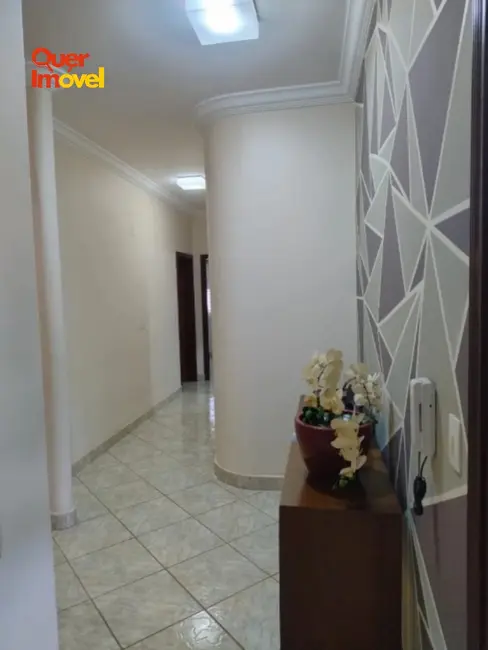 Casa com 5 quartos à venda, 300m2 em Ribeirânia, Ribeirao Preto - SP - imagem 2 Foto 2 de Casa com 5 quartos à venda, 300m2 em Ribeirânia, Ribeirao Preto - SP