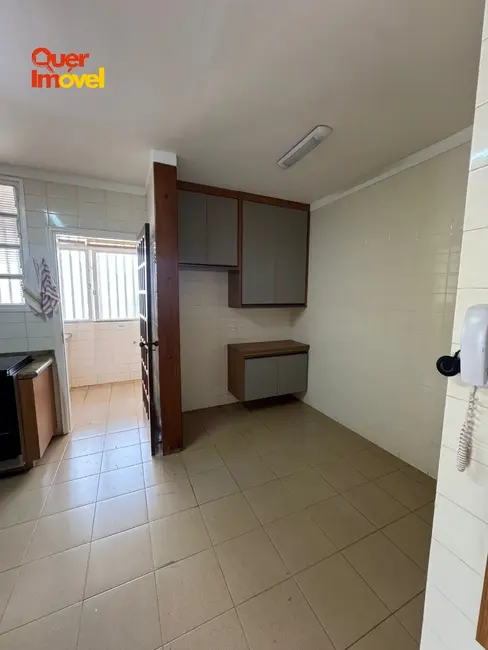 Apartamento com 3 quartos à venda, 134m2 em Centro, Ribeirao Preto - SP - imagem 9 Foto 9 de Apartamento com 3 quartos à venda, 134m2 em Centro, Ribeirao Preto - SP