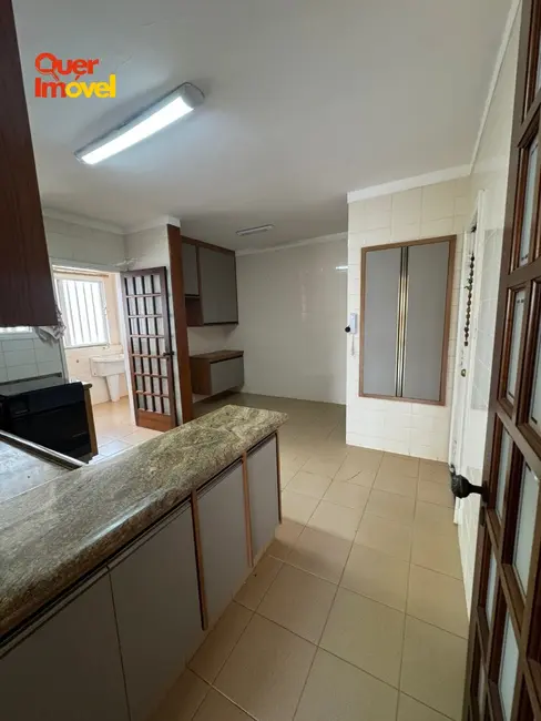 Apartamento com 3 quartos à venda, 134m2 em Centro, Ribeirao Preto - SP - imagem 6 Foto 6 de Apartamento com 3 quartos à venda, 134m2 em Centro, Ribeirao Preto - SP