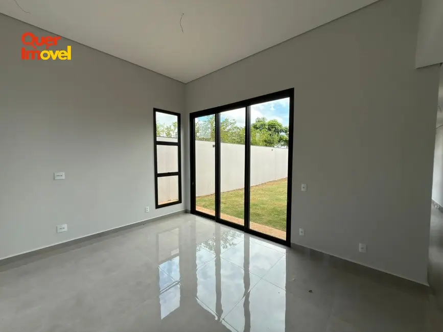 Foto 4 de Casa de Condomínio com 2 quartos à venda, 173m2 em Cravinhos - SP