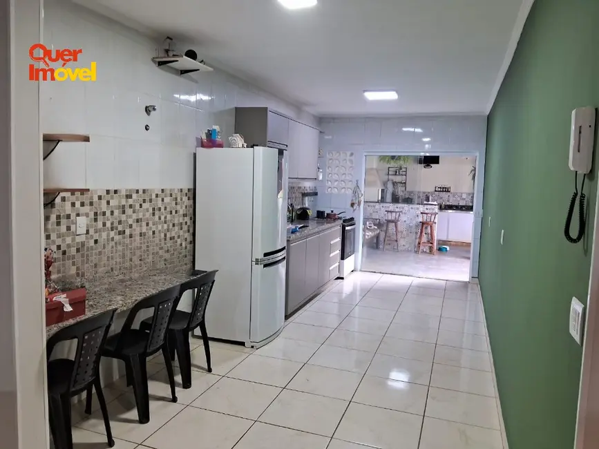 Foto 2 de Casa com 2 quartos à venda, 177m2 em Jardim Interlagos, Ribeirao Preto - SP