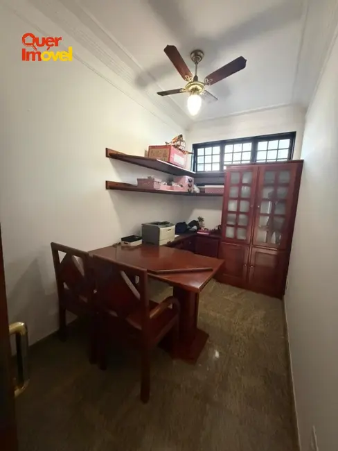 Casa com 3 quartos à venda, 260m2 em Parque Residencial Lagoinha, Ribeirao Preto - SP - imagem 8 Foto 8 de Casa com 3 quartos à venda, 260m2 em Parque Residencial Lagoinha, Ribeirao Preto - SP