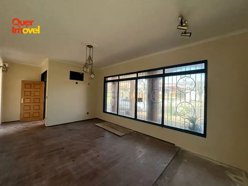 Casa com 3 quartos à venda, 226m2 em Vila Monte Alegre, Ribeirao Preto - SP - imagem 5 Foto 5 de Casa com 3 quartos à venda, 226m2 em Vila Monte Alegre, Ribeirao Preto - SP