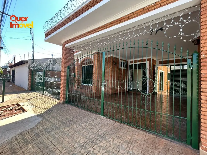 Casa com 3 quartos à venda, 226m2 em Vila Monte Alegre, Ribeirao Preto - SP - imagem 1 Foto 1 de Casa com 3 quartos à venda, 226m2 em Vila Monte Alegre, Ribeirao Preto - SP