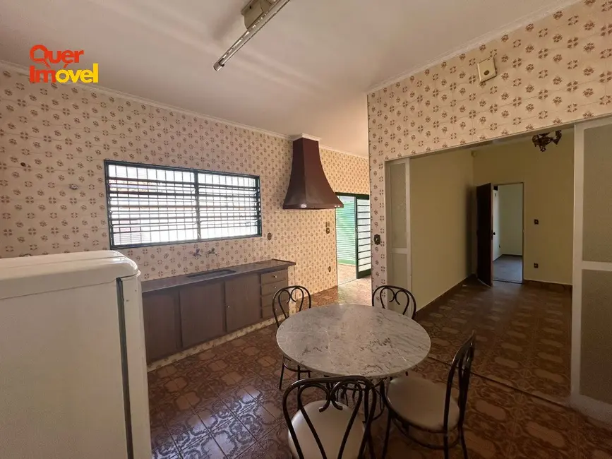 Casa com 3 quartos à venda, 226m2 em Vila Monte Alegre, Ribeirao Preto - SP - imagem 8 Foto 8 de Casa com 3 quartos à venda, 226m2 em Vila Monte Alegre, Ribeirao Preto - SP