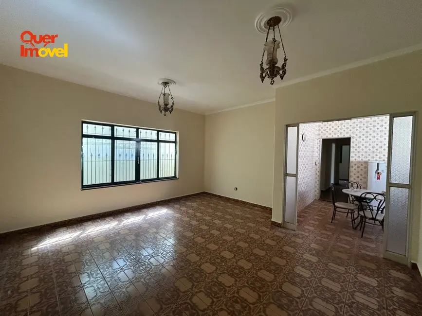Casa com 3 quartos à venda, 226m2 em Vila Monte Alegre, Ribeirao Preto - SP - imagem 6 Foto 6 de Casa com 3 quartos à venda, 226m2 em Vila Monte Alegre, Ribeirao Preto - SP
