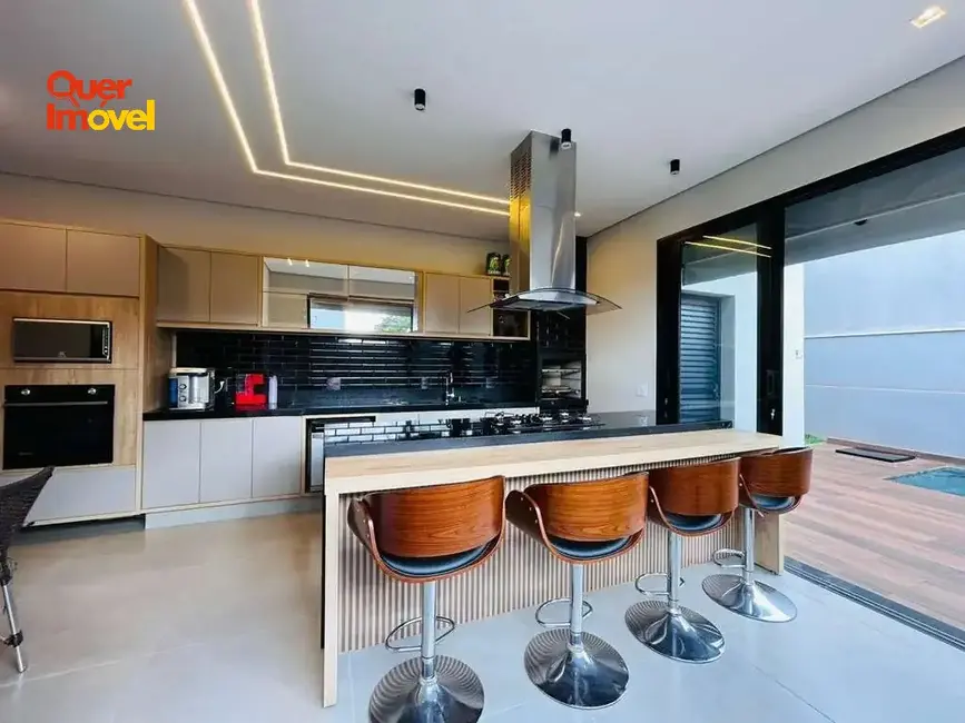 Casa de Condomínio com 3 quartos à venda, 180m2 em Bonfim Paulista - SP - imagem 2 Foto 2 de Casa de Condomínio com 3 quartos à venda, 180m2 em Bonfim Paulista - SP