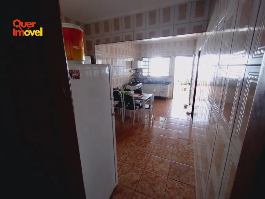 Foto 2 de Casa com 3 quartos à venda, 150m2 em Jardim Interlagos, Ribeirao Preto - SP