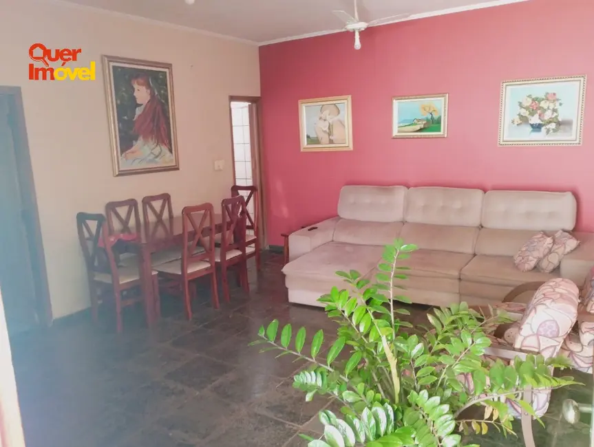 Foto 8 de Casa com 4 quartos à venda, 185m2 em Parque Residencial Lagoinha, Ribeirao Preto - SP
