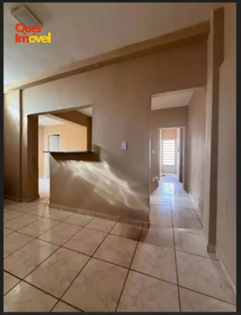 Casa com 3 quartos à venda, 108m2 em Parque Ribeirão Preto, Ribeirao Preto - SP - imagem 2 Foto 2 de Casa com 3 quartos à venda, 108m2 em Parque Ribeirão Preto, Ribeirao Preto - SP