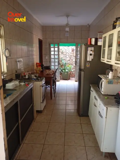 Foto 5 de Casa com 3 quartos à venda, 160m2 em Jardim Alexandre Balbo, Ribeirao Preto - SP