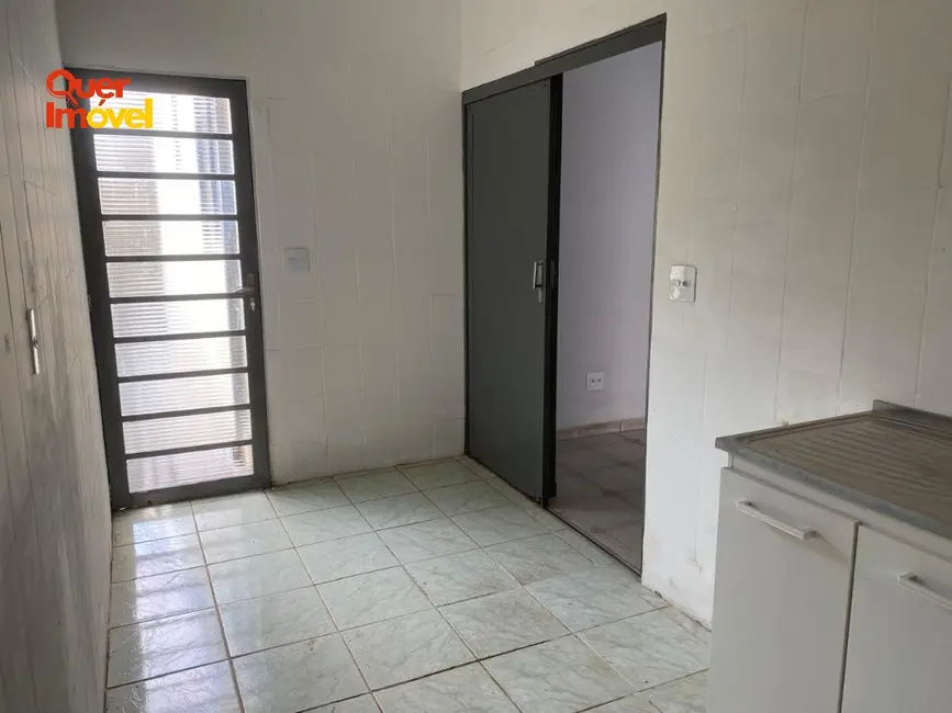 Foto 9 de Casa com 3 quartos para alugar, 90m2 em Iguatemi, Ribeirao Preto - SP