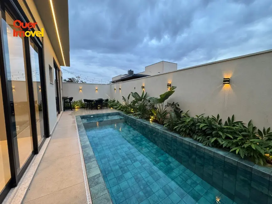 Casa de Condomínio com 3 quartos à venda, 220m2 em Ribeirao Preto - SP - imagem 1 Foto 1 de Casa de Condomínio com 3 quartos à venda, 220m2 em Ribeirao Preto - SP
